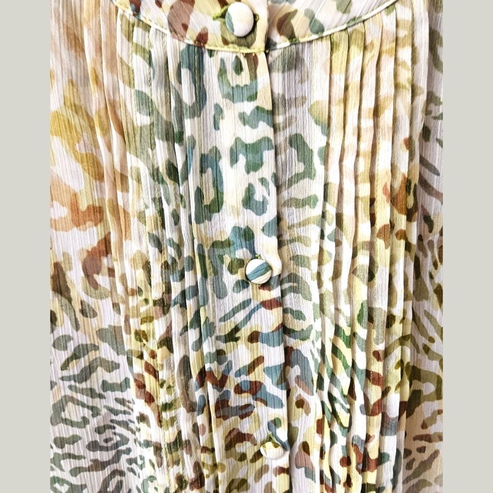 LIZ CLAIBORNEβPlus Size Women's Sleeveless Button Front leopard Print Tank Top - Picture 3 of 9